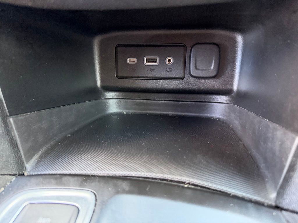 Used 2021 Chevrolet Equinox LT image 28