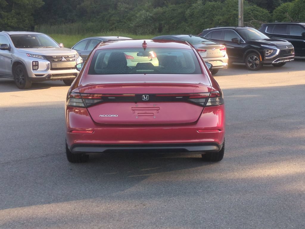 Used 2024 Honda Accord EX image 6