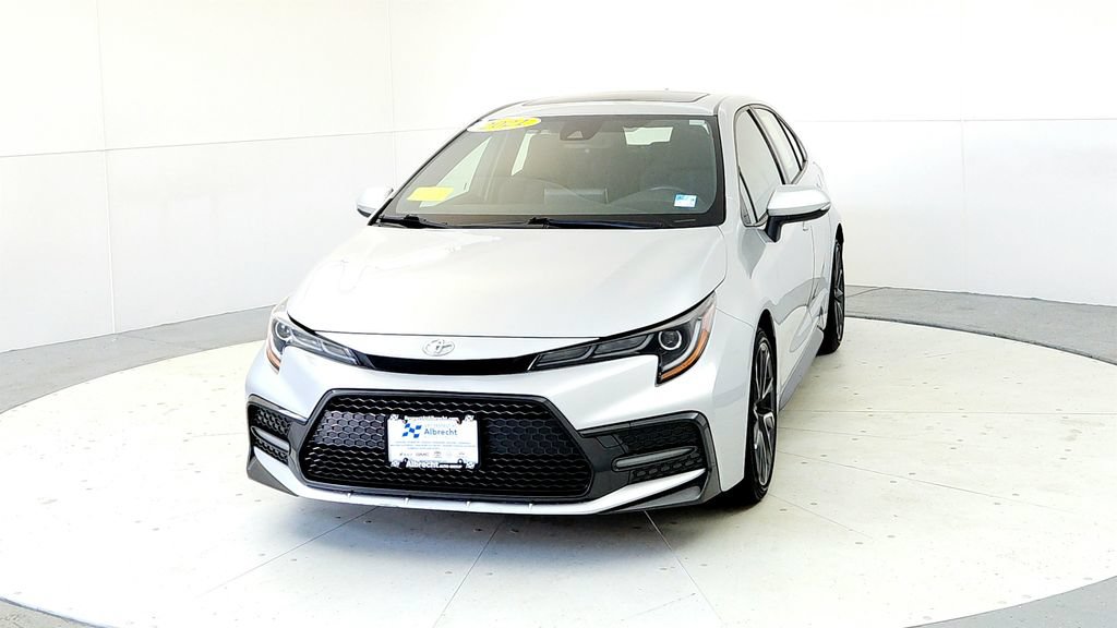 Certified 2021 Toyota Corolla SE w/ SE Premium Package FWD image 2