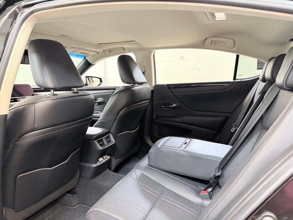 Used 2019 Lexus ES 350 w/ Accessory Package 2 FWD image 19