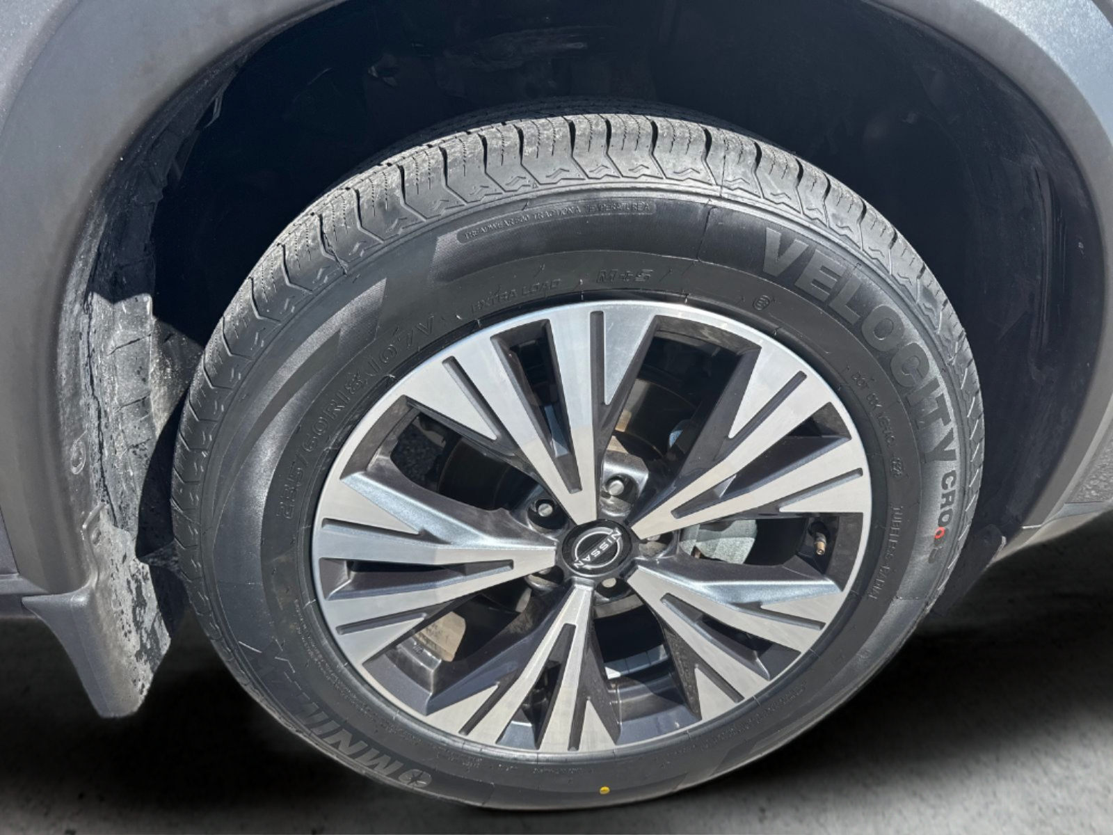 Certified 2022 Nissan Rogue SV FWD image 37