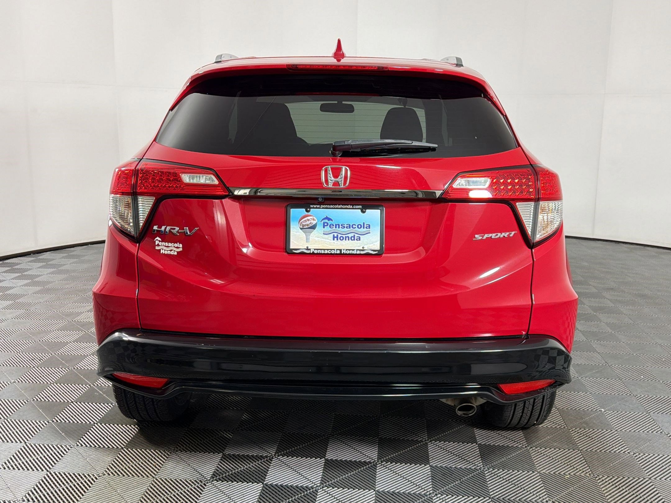 Used 2022 Honda HR-V Sport image 8