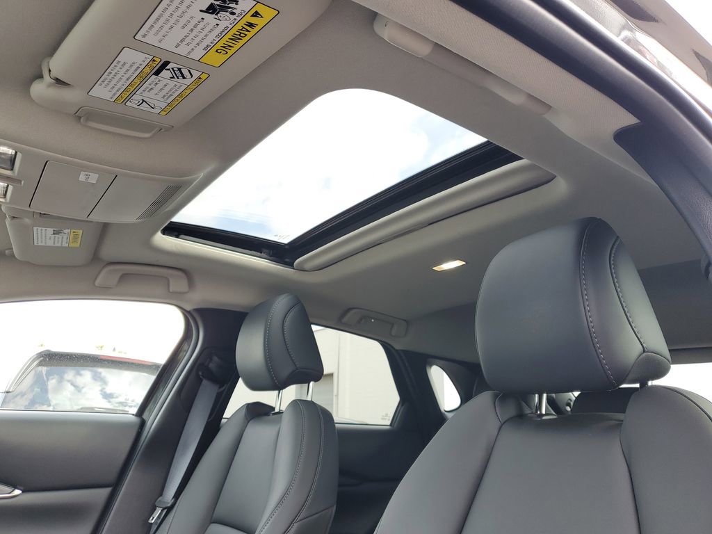 Used 2025 MAZDA CX-30 AWD 2.5 S w/ Preferred Package image 11