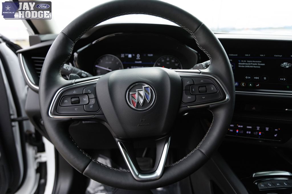 Used 2023 Buick Envision Essence w/ Technology Package I image 32