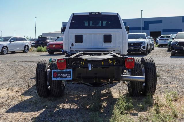 New 2025 RAM 5500 Tradesman AWD/4WD image 10
