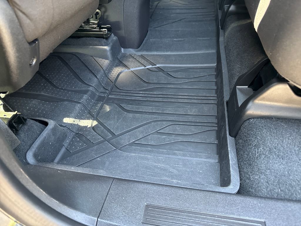 Certified 2024 Chevrolet Equinox LT w/ LPO, Floor Liner Package AWD/4WD image 29