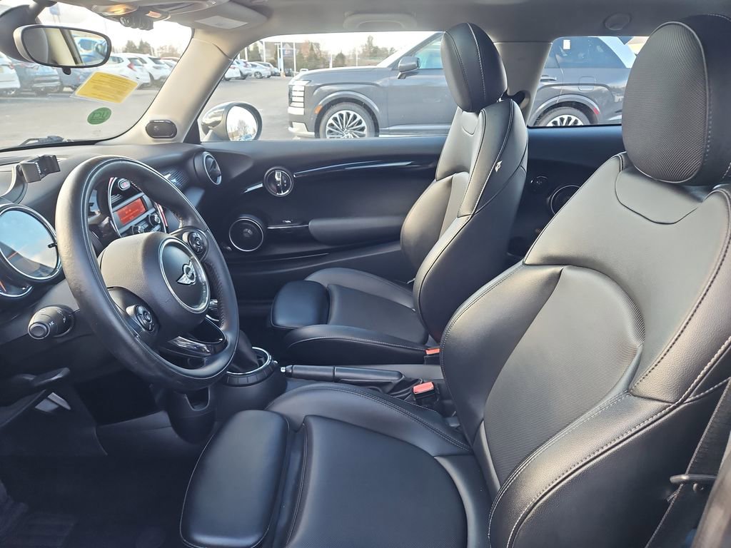 Used 2015 MINI Cooper S image 24