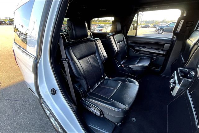 Used 2020 Ford Expedition XLT w/ Equipment Group 202A image 27