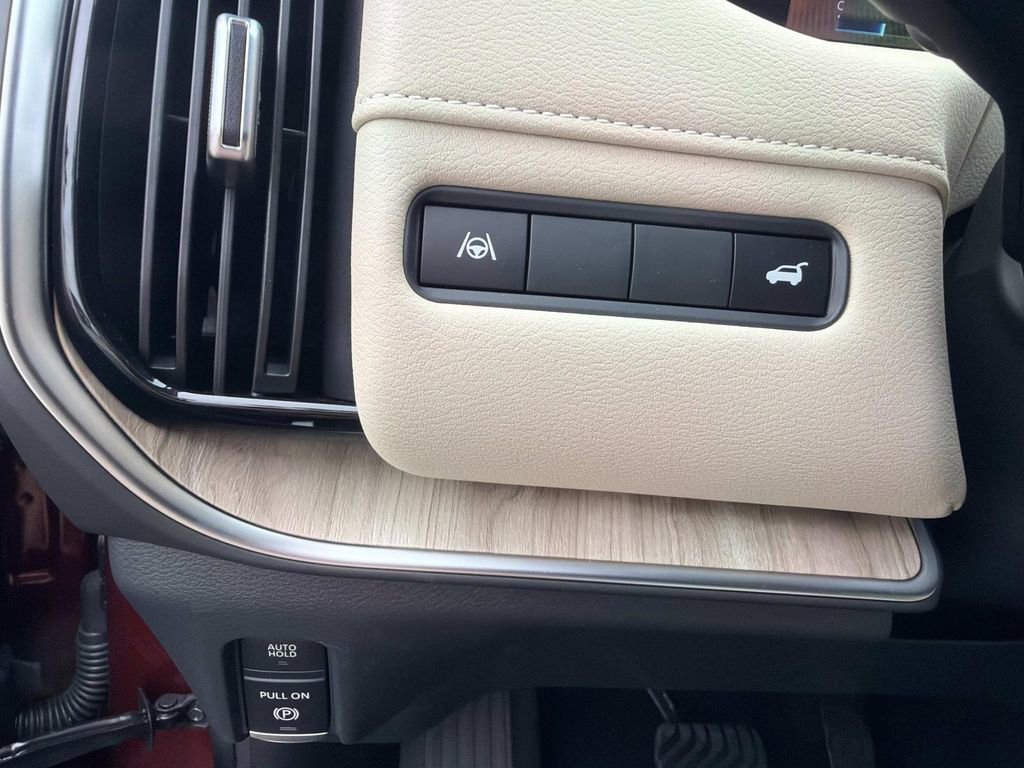 New 2026 Nissan Armada Platinum image 29