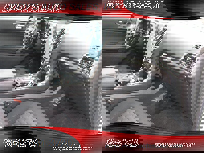 Used 2024 Ford Edge SE w/ Black Appearance Package image 18