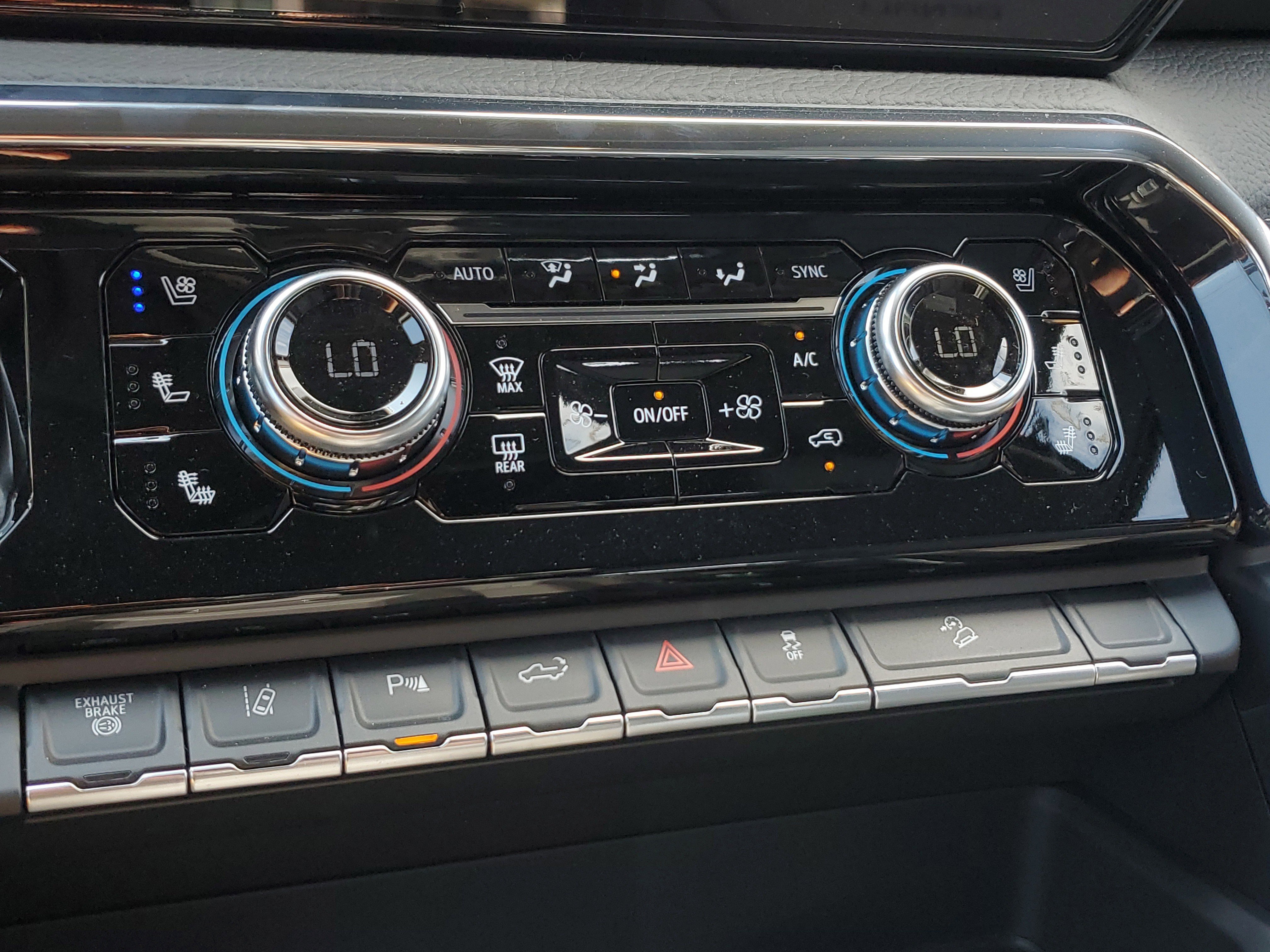 New 2025 GMC Sierra 2500 Denali image 29