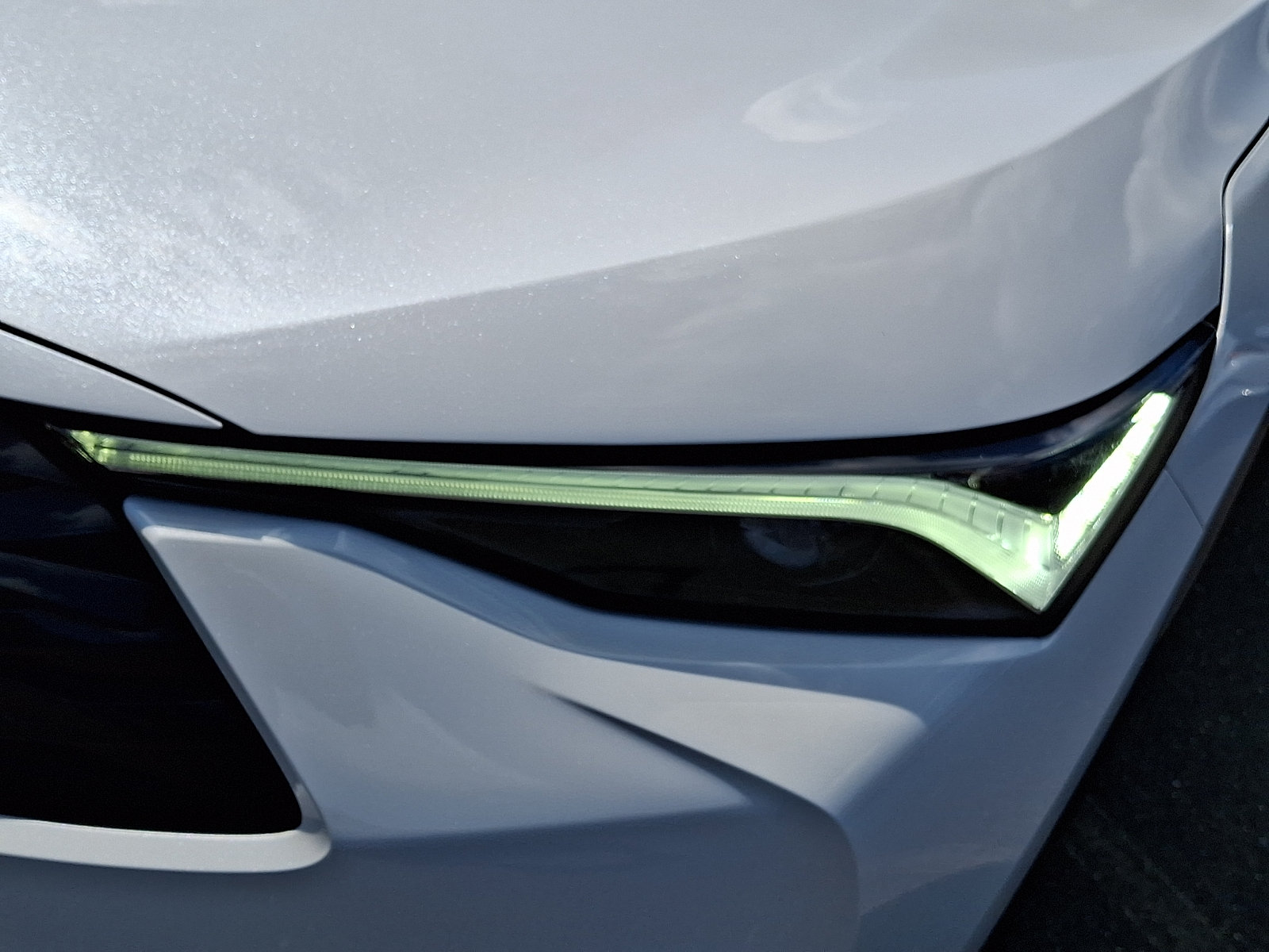Certified 2025 Acura ADX A-Spec AWD/4WD image 9