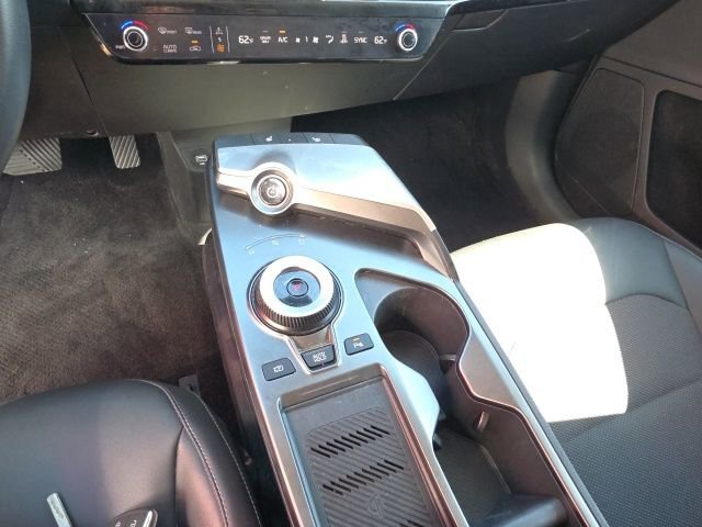 Used 2024 Kia EV6 Light image 18