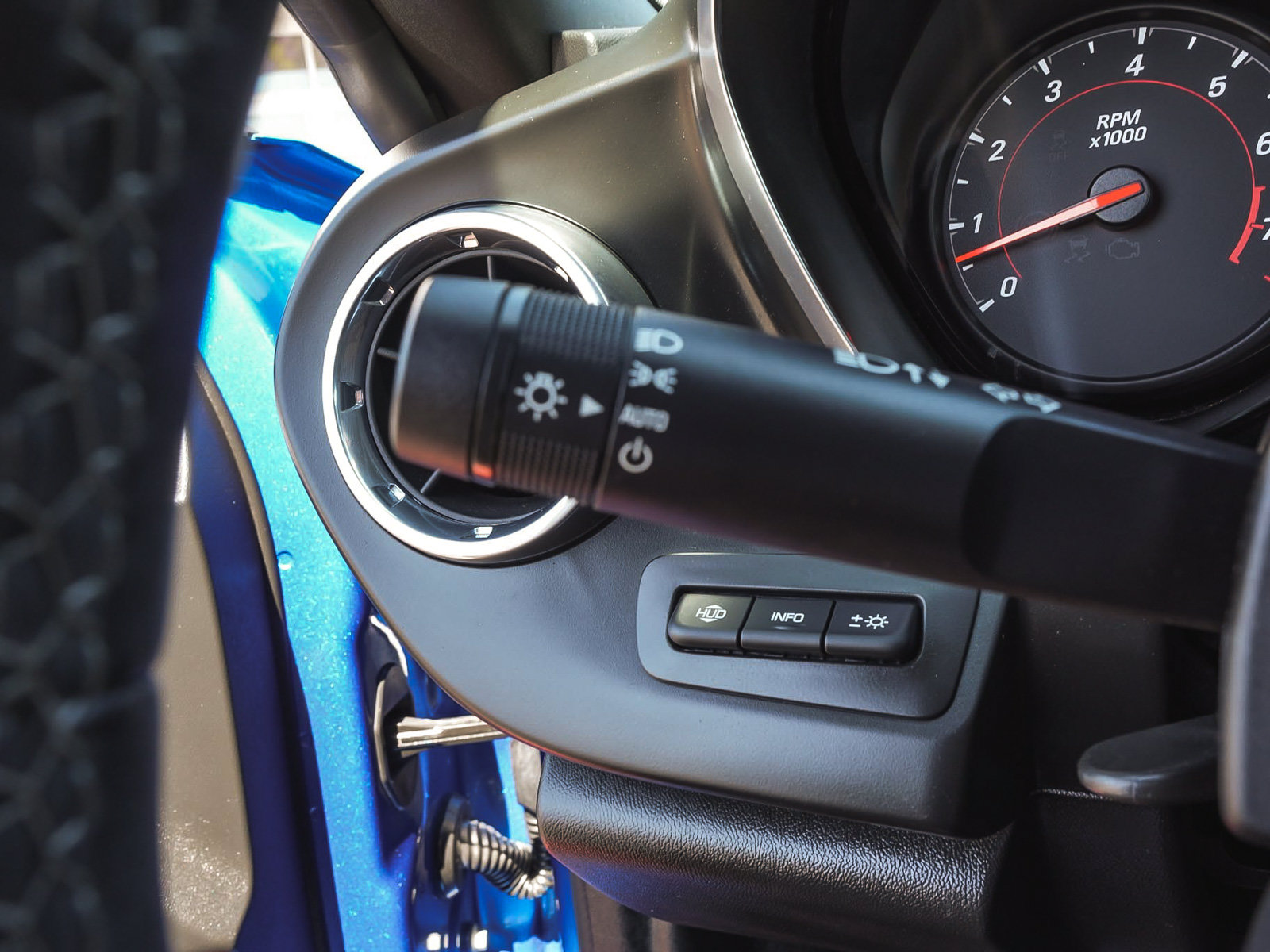 Used 2018 Chevrolet Camaro SS RWD image 24
