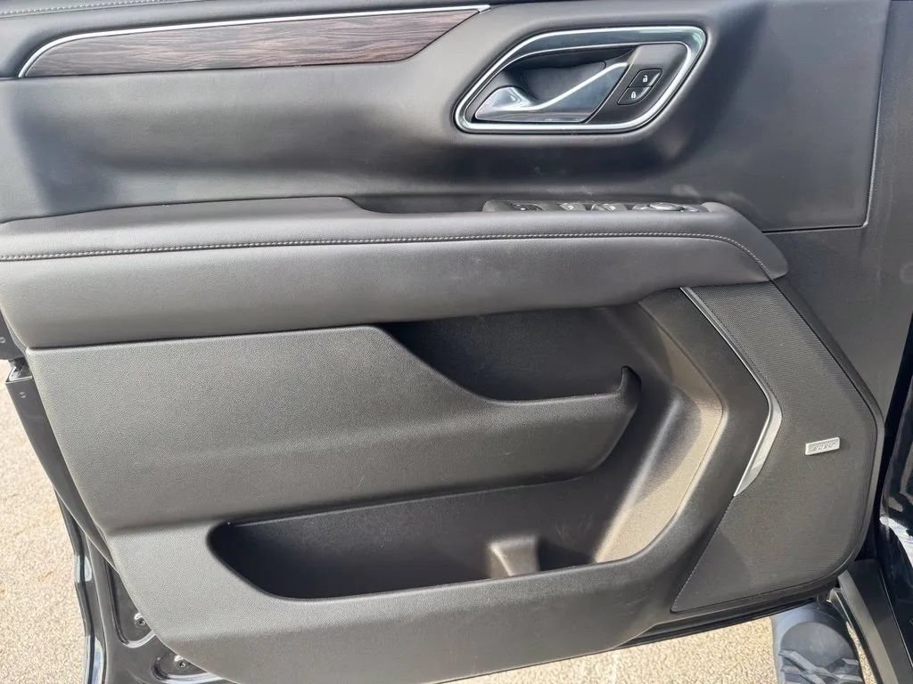 Used 2021 Chevrolet Tahoe Z71 AWD/4WD image 45