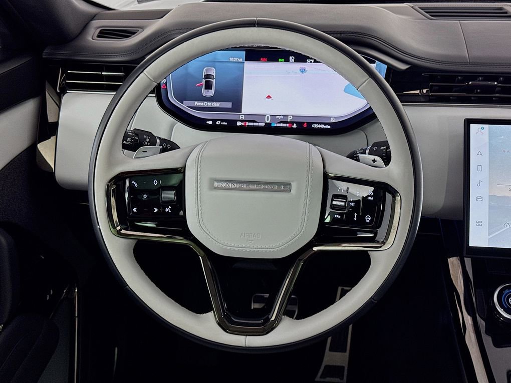 Used 2023 Land Rover Range Rover Sport SE Dynamic image 31