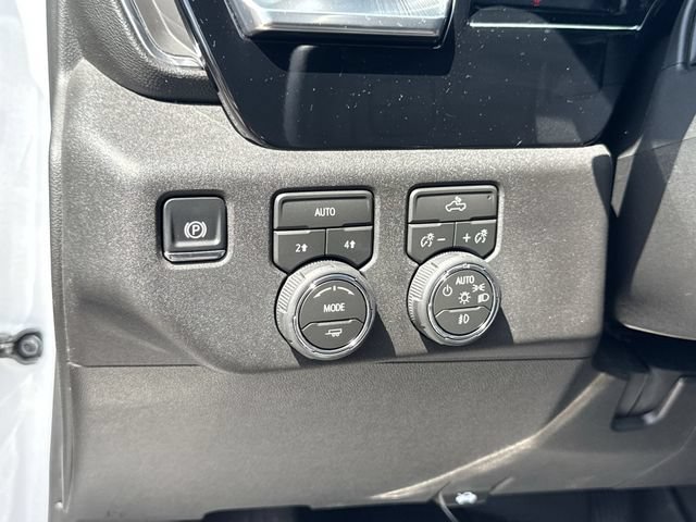 Used 2026 Chevrolet Silverado 1500 RST w/ RST Select Package AWD/4WD image 36