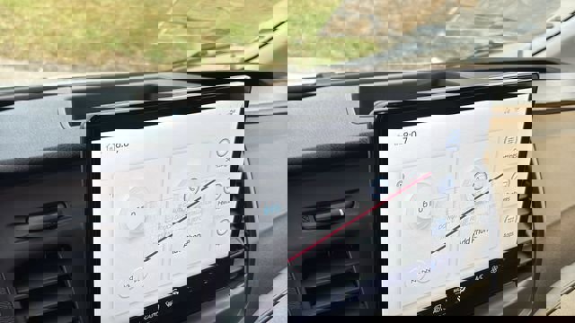 New 2026 Ford Transit 250 148 Medium Roof Extended AWD image 18