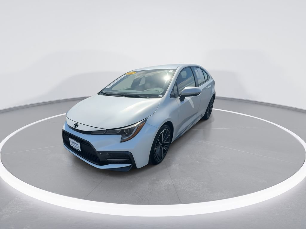 Used 2022 Toyota Corolla SE image 4