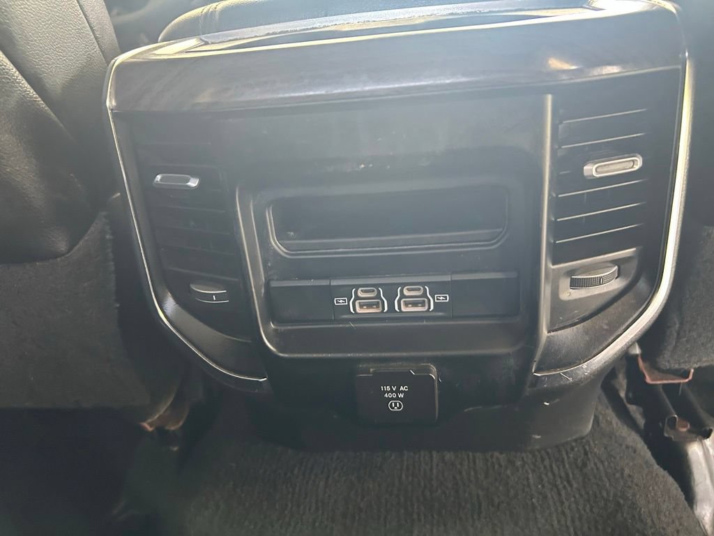 Used 2025 RAM 3500 Laramie w/ Night Edition AWD/4WD image 32