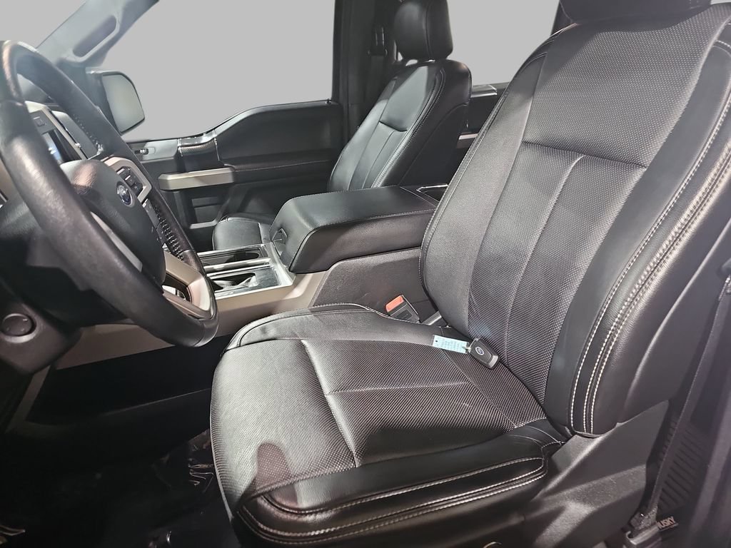 Used 2018 Ford F150 Lariat w/ Equipment Group 502A Luxury AWD/4WD image 18