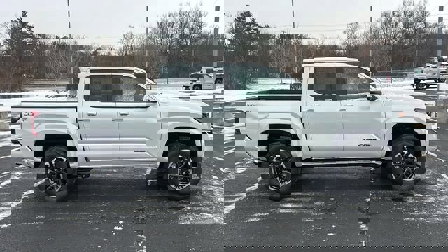 New 2026 Toyota Tacoma TRD Sport image 30