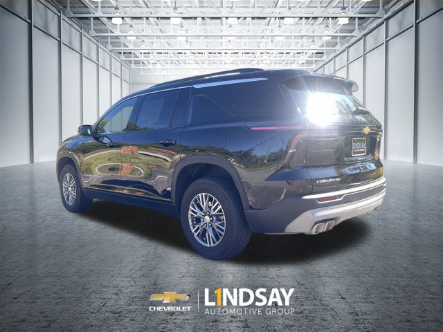 Certified 2026 Chevrolet Traverse LT w/ Driver Confidence Package FWD image 6
