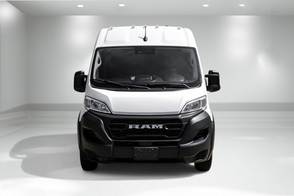 Used 2023 RAM ProMaster 2500 image 4