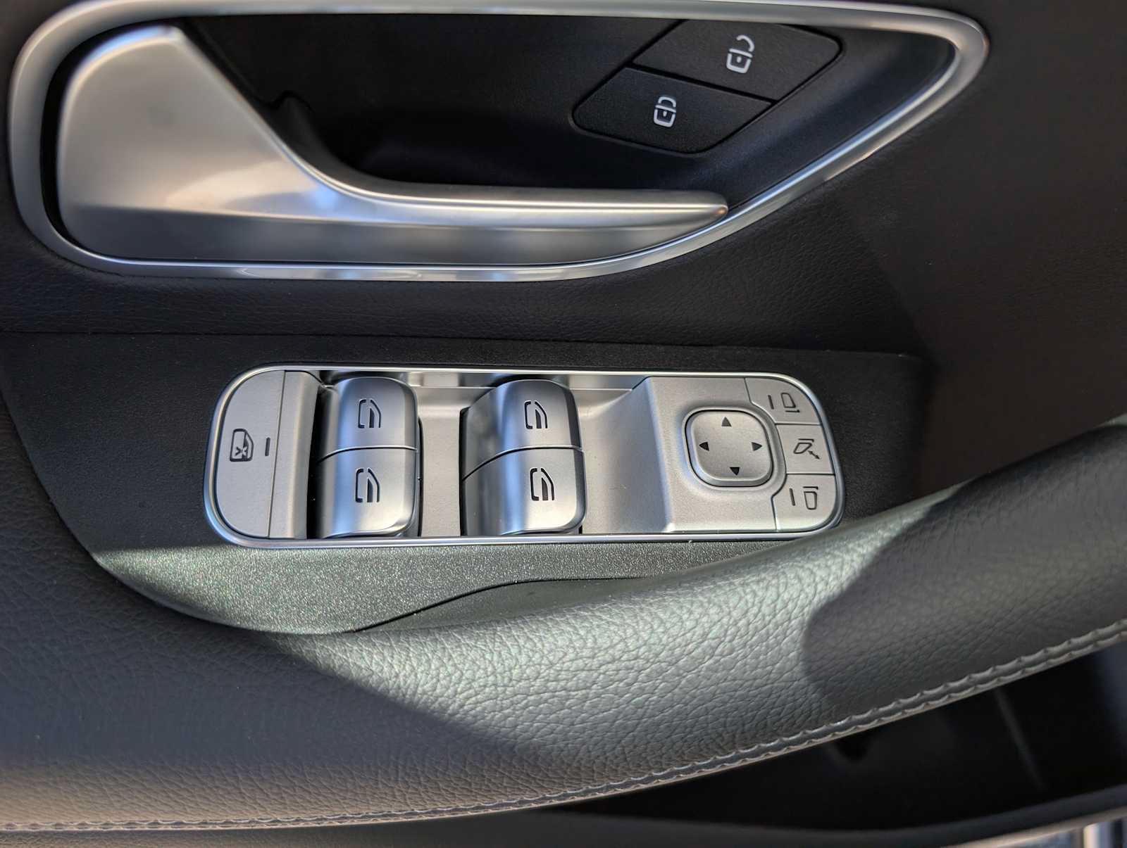 New 2027 Mercedes-Benz GLS 450 4MATIC image 30