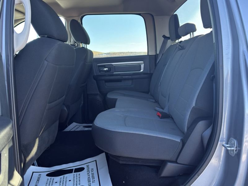 Used 2023 RAM 1500 Classic SLT AWD/4WD image 12