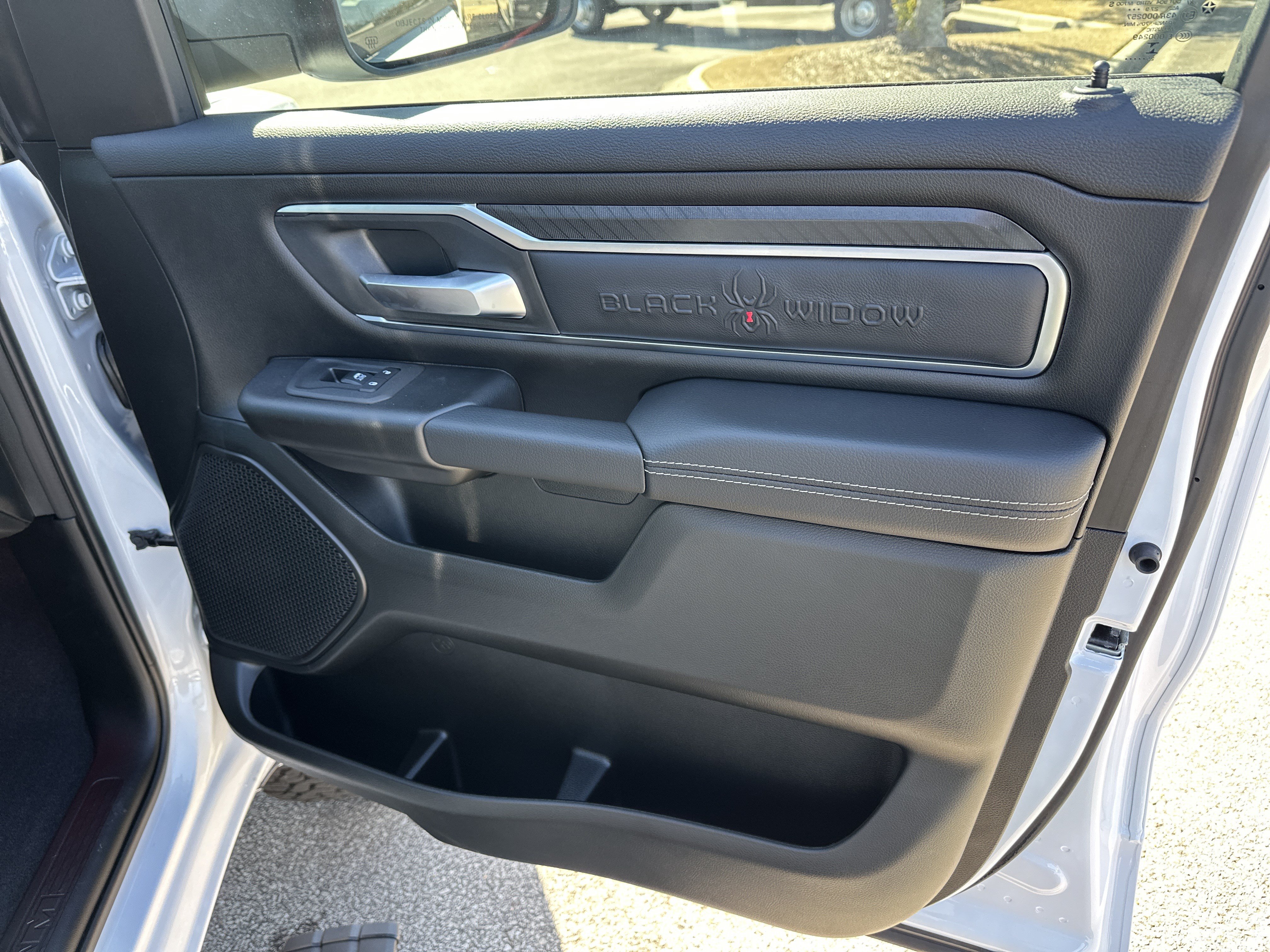 New 2026 RAM 1500 Big Horn AWD/4WD image 15