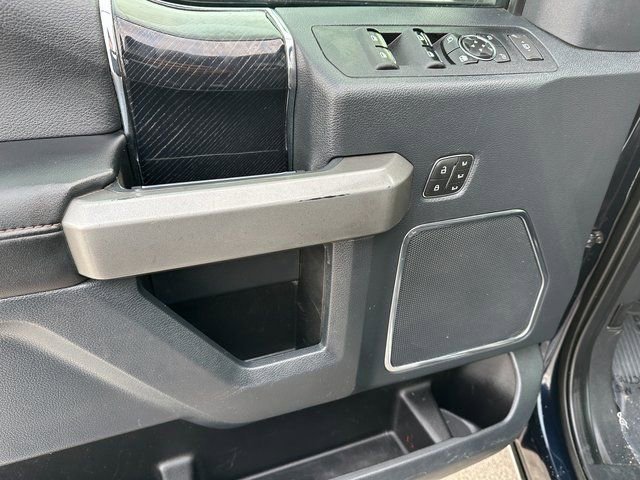 Used 2022 Ford F450 Platinum w/ FX4 Off-Road Package image 21