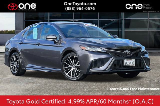Used 2022 Toyota Camry SE