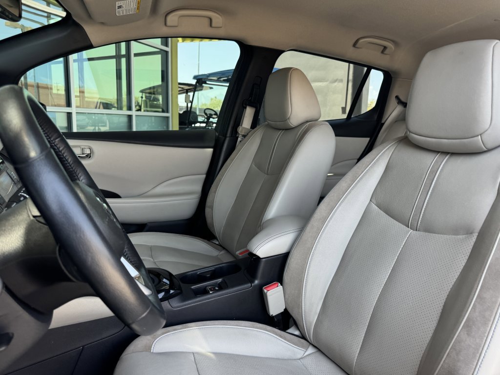 Used 2019 Nissan Leaf SL w/ SL Technology Package image 32