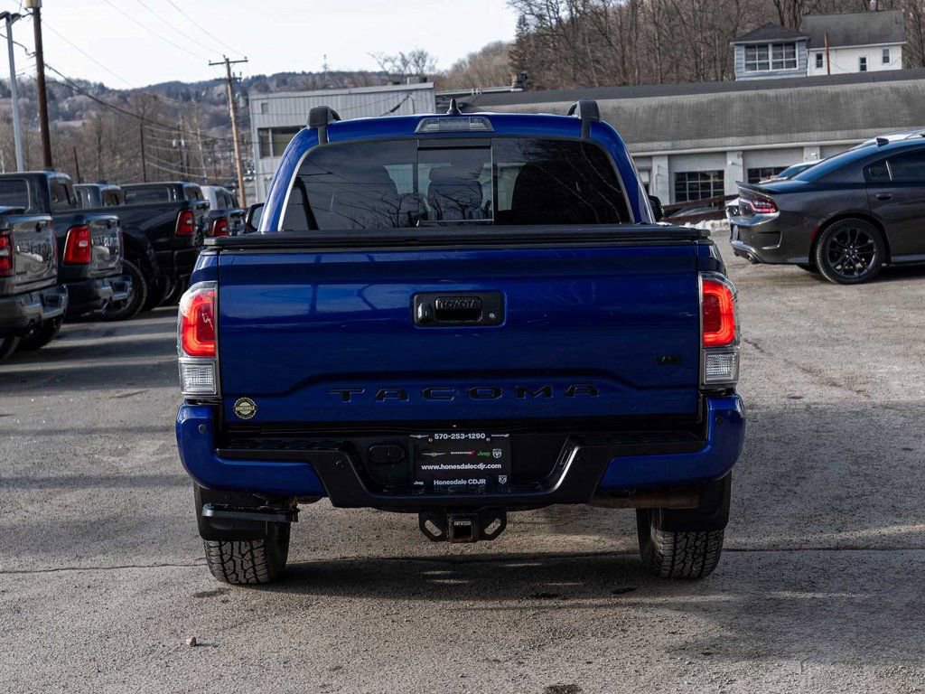 Used 2023 Toyota Tacoma TRD Off-Road w/ Technology Package image 5