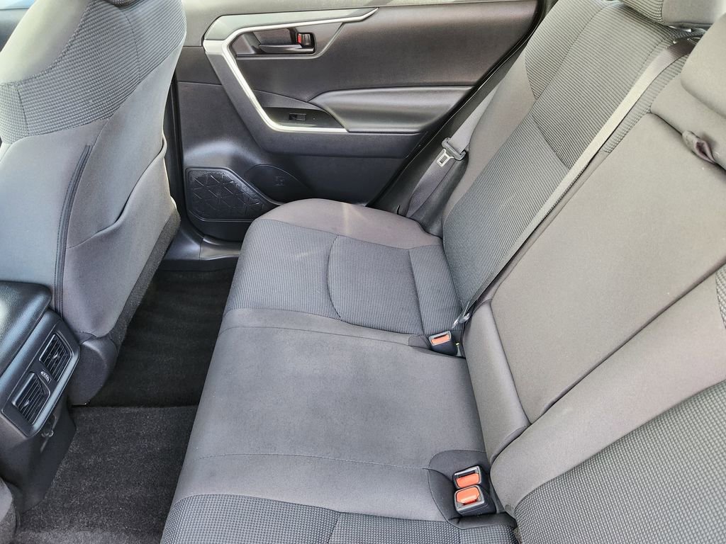 Used 2025 Toyota RAV4 LE image 12