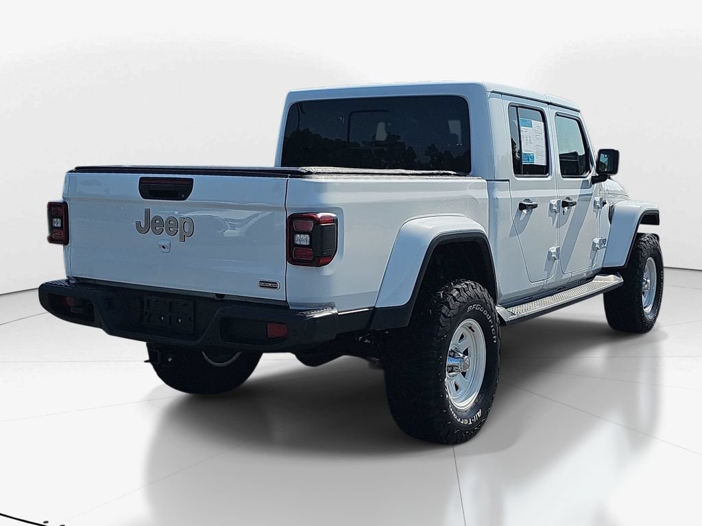 Used 2020 Jeep Gladiator Overland AWD/4WD image 6