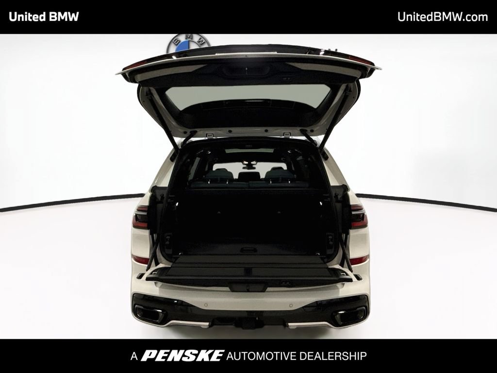 New 2027 BMW X7 xDrive40i AWD/4WD image 15