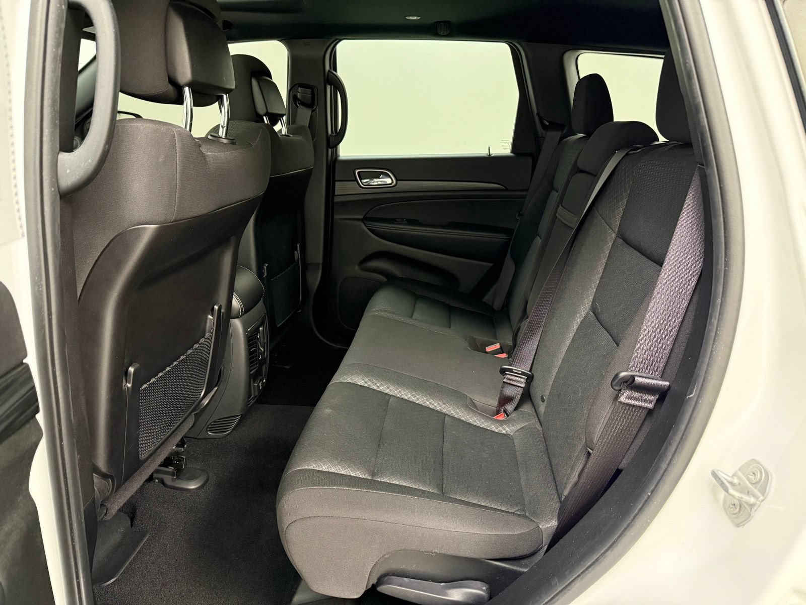 Used 2021 Jeep Grand Cherokee Freedom Edition AWD/4WD image 19