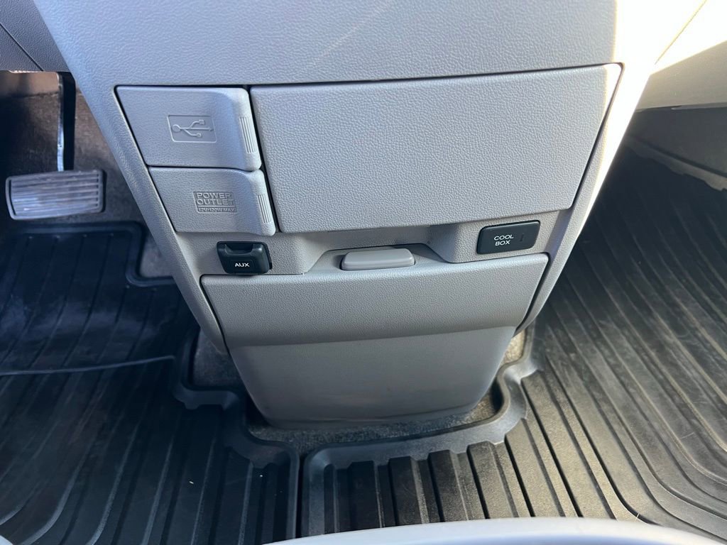 Used 2014 Honda Odyssey EX-L image 27