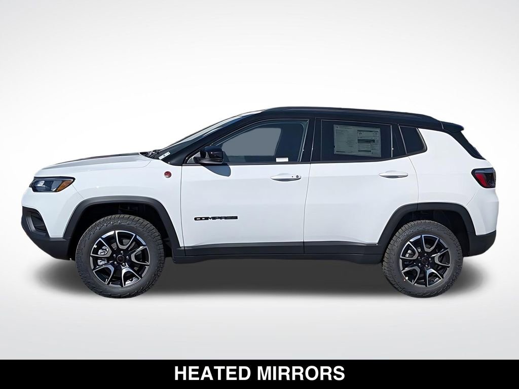 New 2026 Jeep Compass Trailhawk w/ Trailer Tow Group AWD/4WD image 2