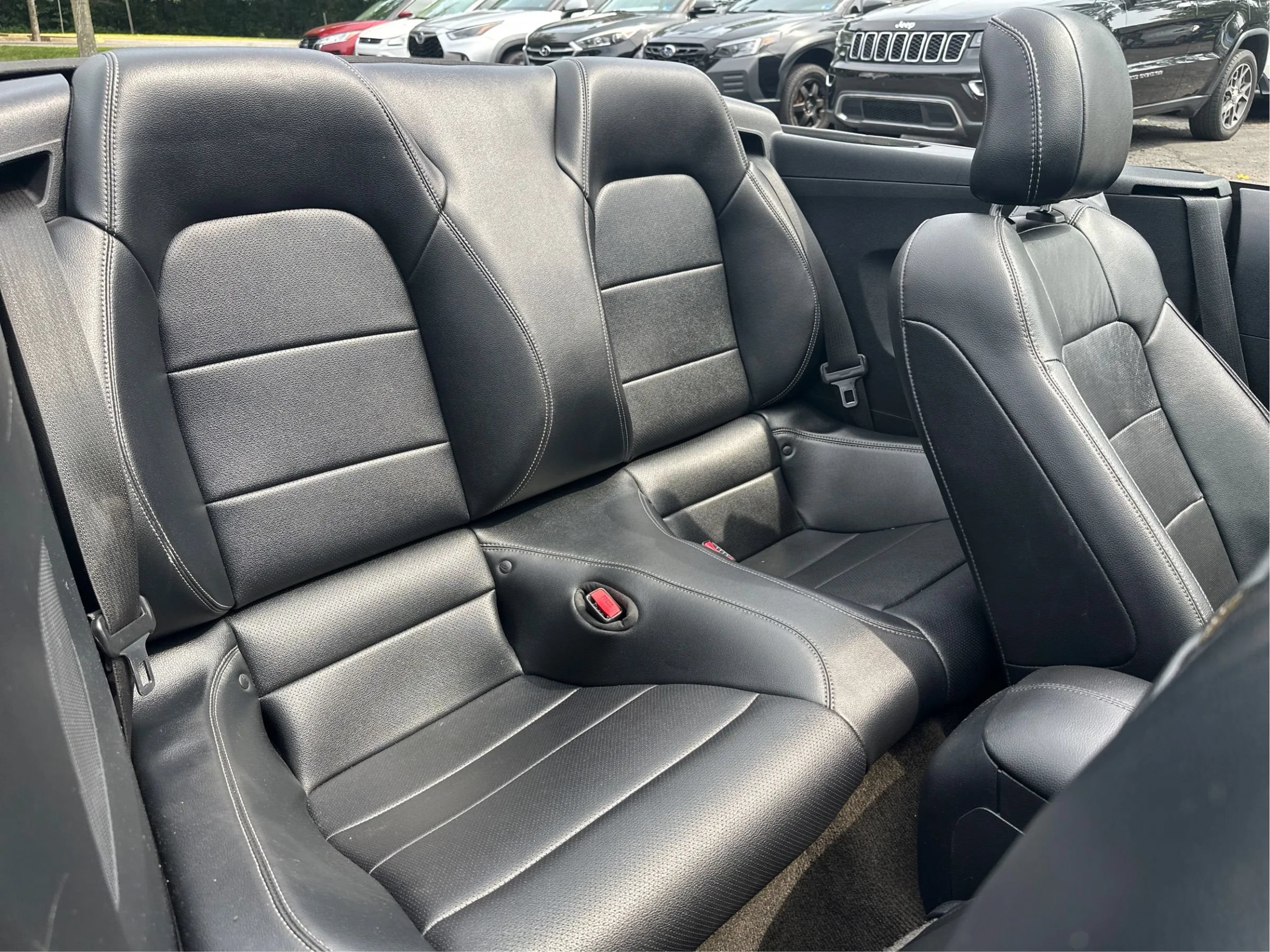 Used 2016 Ford Mustang GT Premium RWD image 13