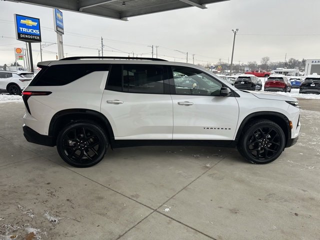 Certified 2025 Chevrolet Traverse RS image 4