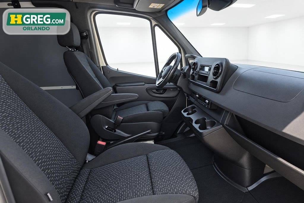 Used 2021 Mercedes-Benz Sprinter 3500 w/ Exterior Lighting Package image 10