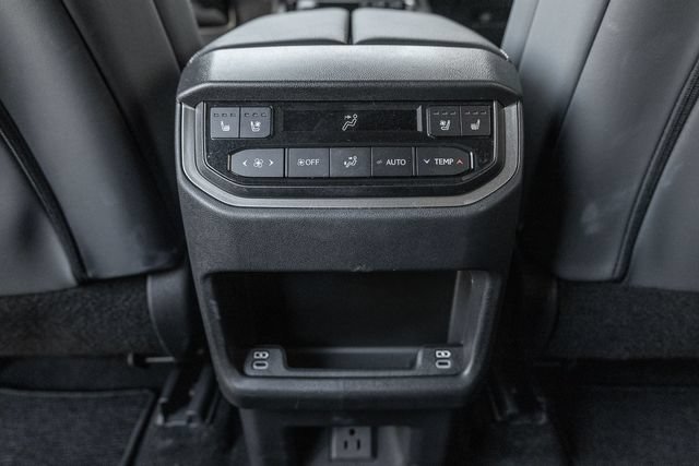 Used 2025 Lexus TX 500h AWD w/ Technology Package image 15