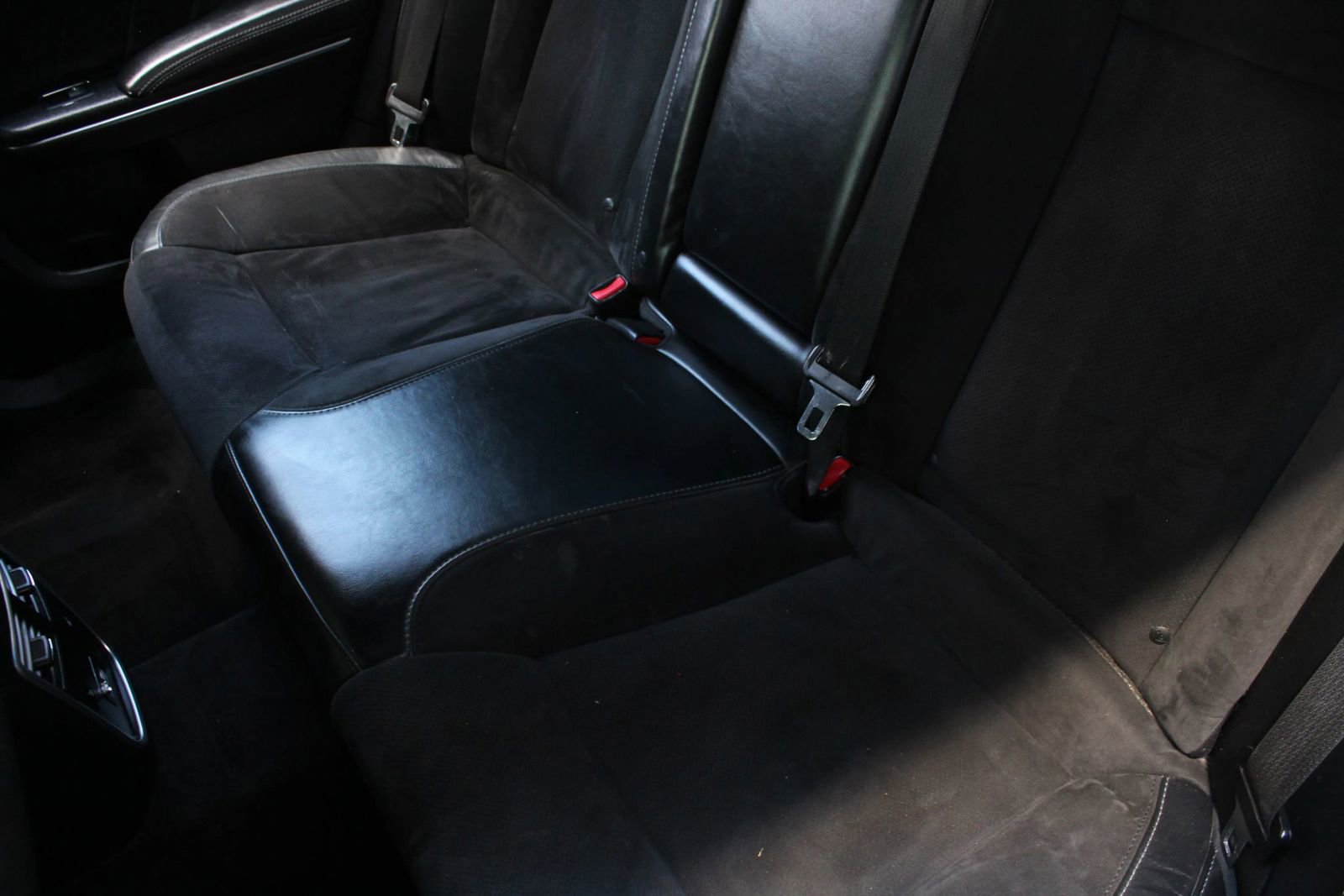 Used 2017 Dodge Charger R/T Scat Pack w/ Dynamics Package RWD image 22