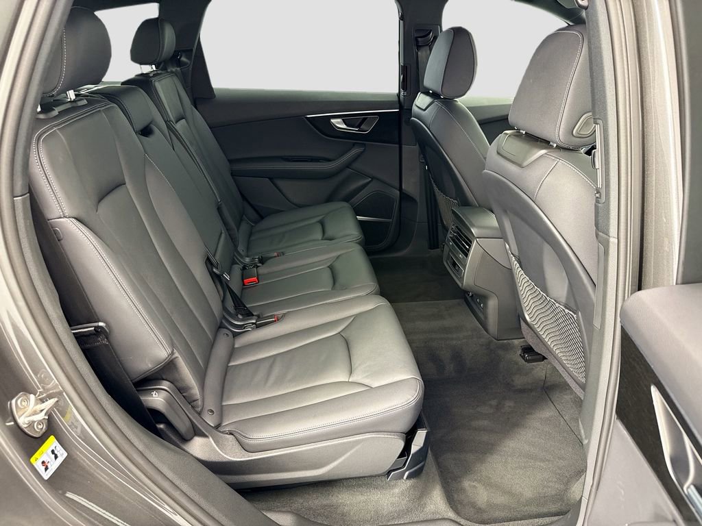 Certified 2025 Audi Q7 2.0T Premium Plus w/ Premium Plus Package image 21