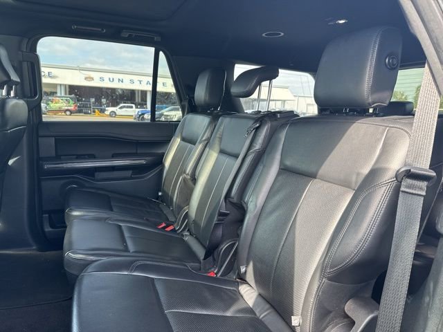 Used 2020 Ford Expedition XLT w/ Equipment Group 202A image 12