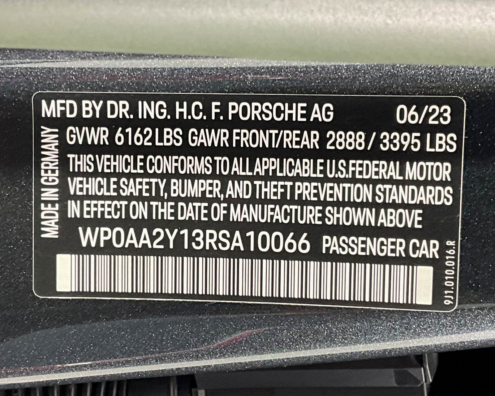 Certified 2024 Porsche Taycan image 29
