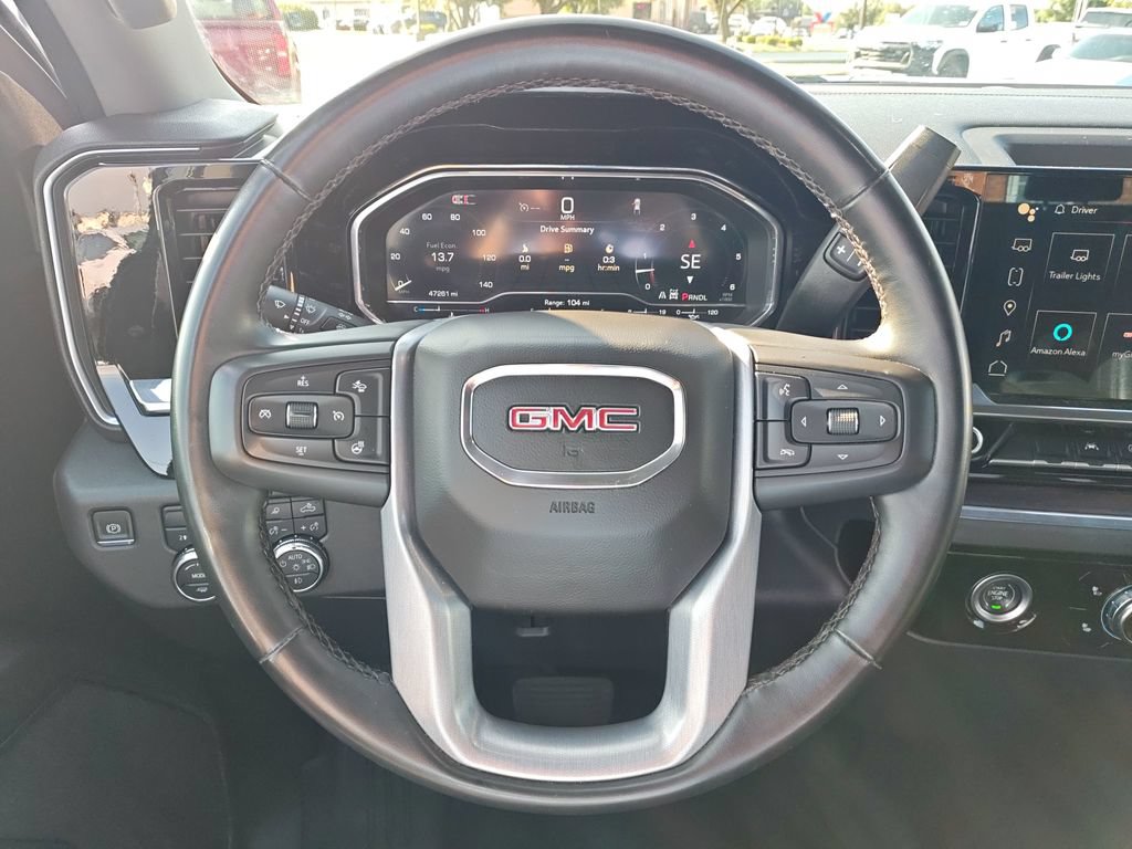 Used 2024 GMC Sierra 1500 SLT AWD/4WD image 17